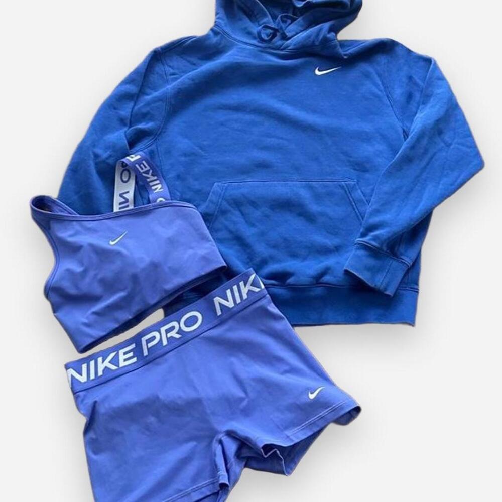 Nike pro blue set